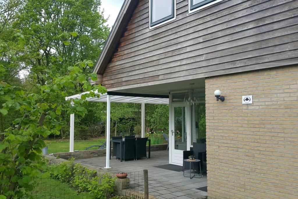 Sfeervolle Villa In Gasselte Drenthe Bij Hemelriek Bagian luar foto